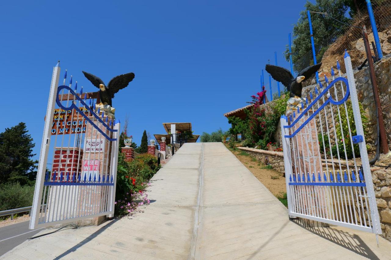 Hotel Panorama Piqeras Exterior photo